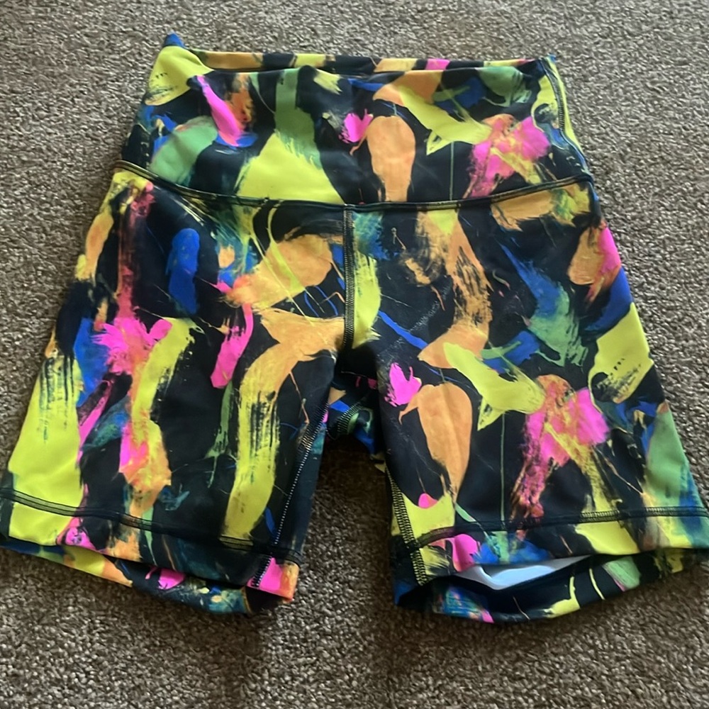 Wunder Train High-Rise Lululemon Shorts Size 6